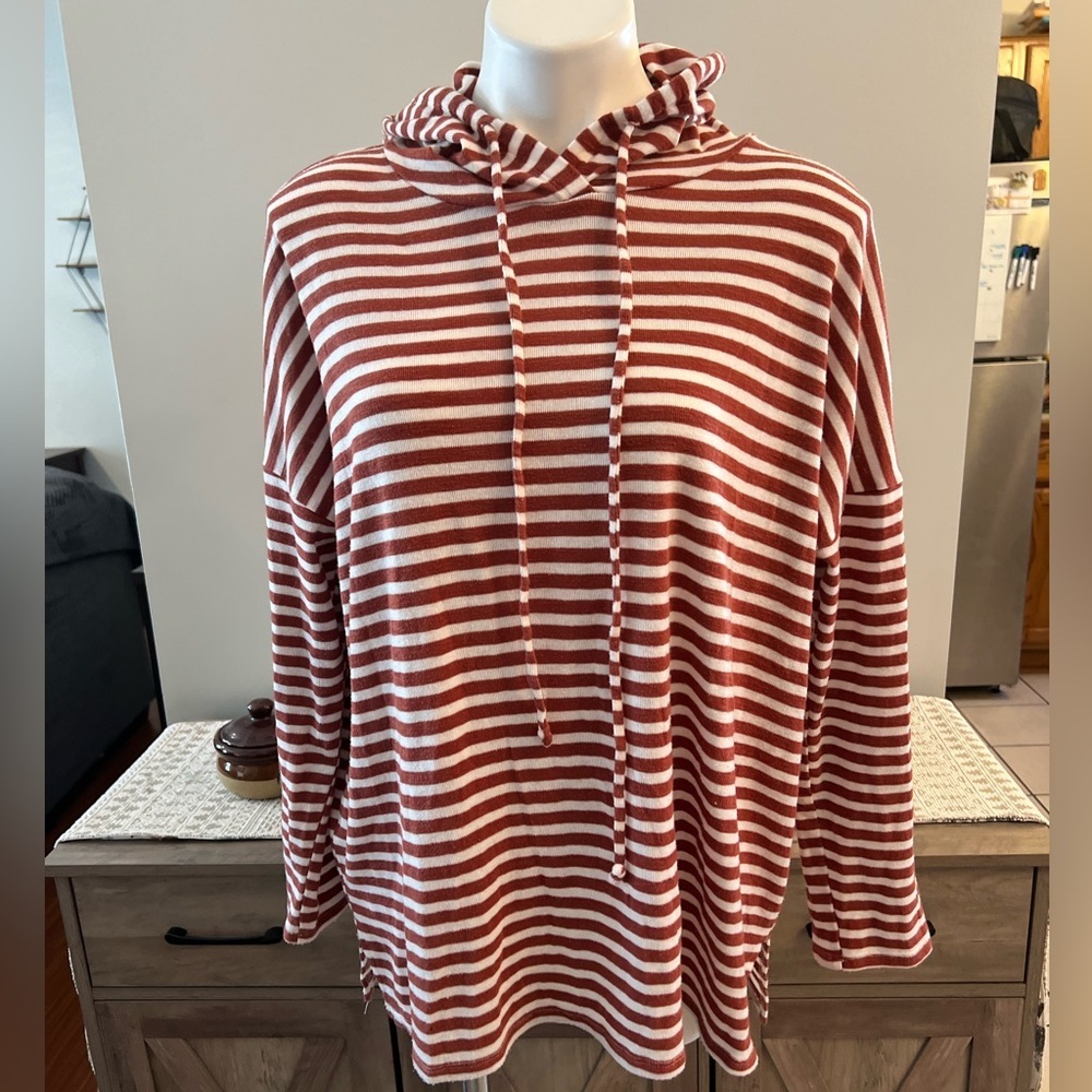 Mittoshop Orange and white striped hooded top